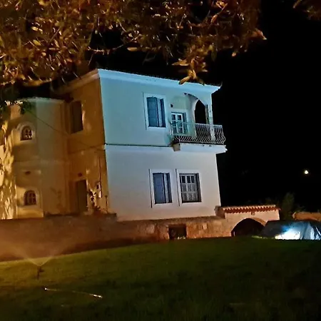 Сasa de vacaciones Lemon Forest Villas Galatás